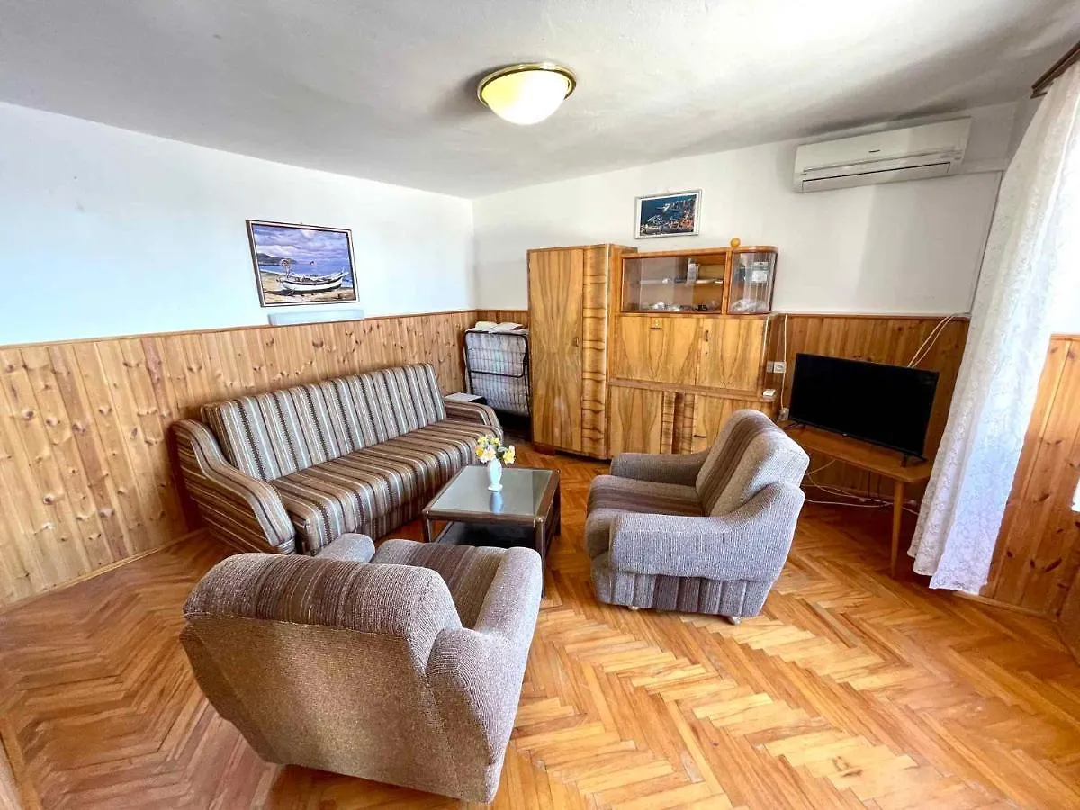 Holiday Home In Dramalj 44017